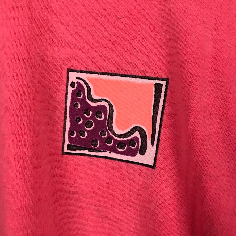 Vintage 1990s RARE Nike Art T-Shirt - Picture 5 of 8